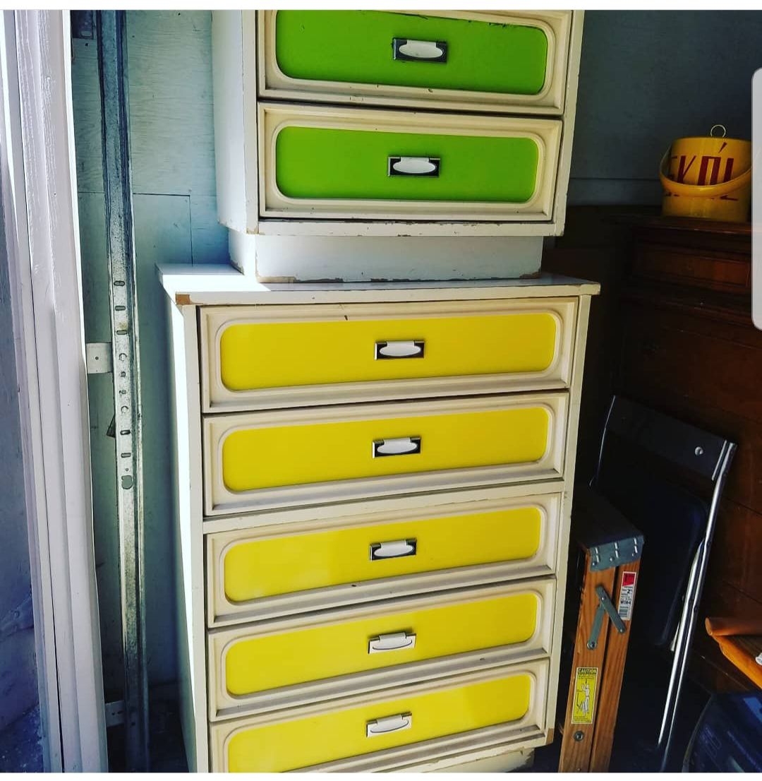 Mid pop dresser set COLORAMA by Vaughan Bassett