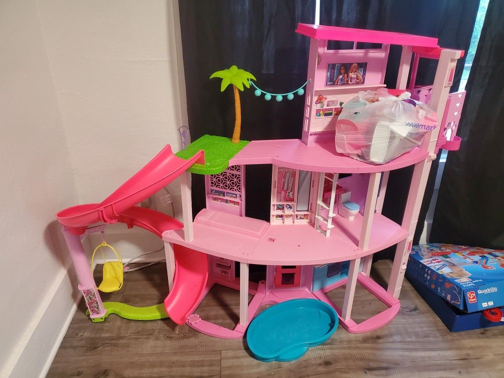 Barbie Dream House