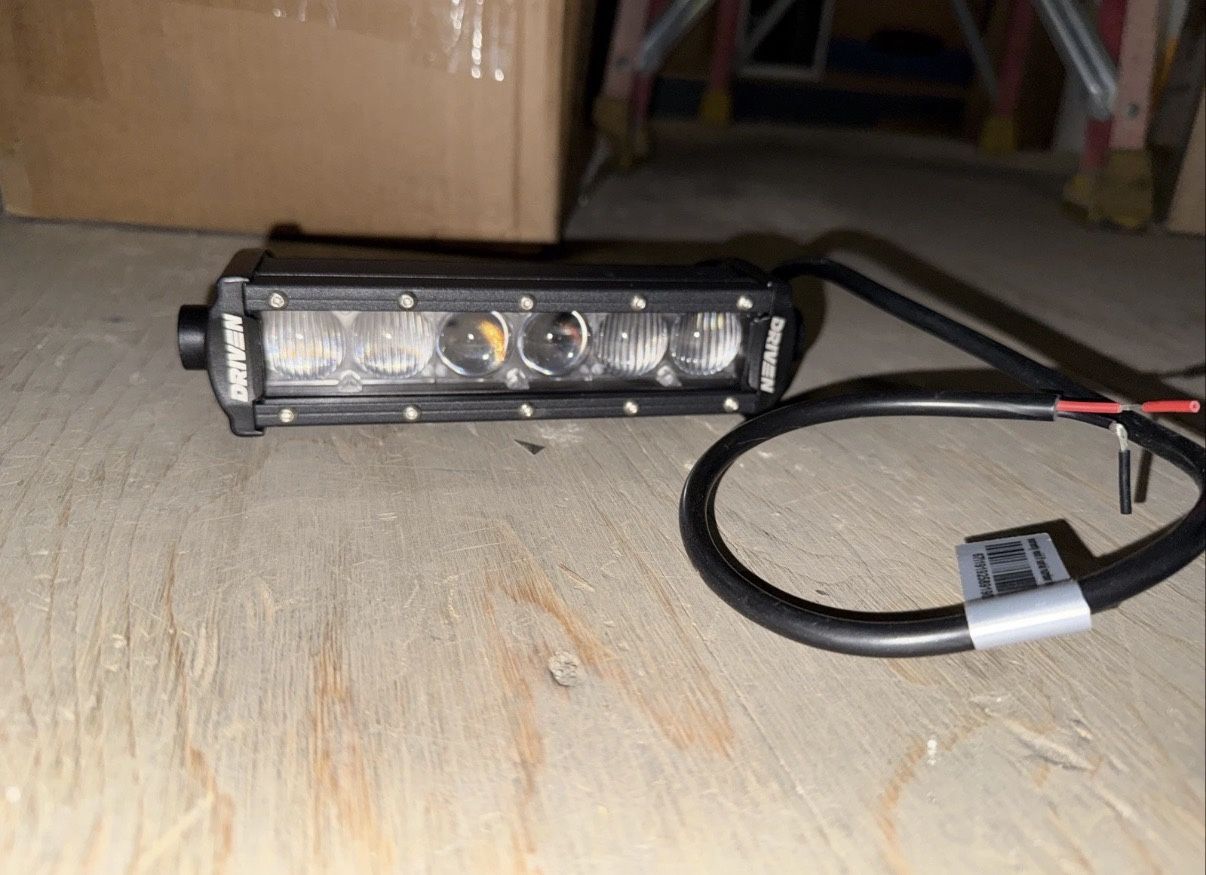 VOYAGER - RIGHT SIDE HIGH RESOLUTION COLOR CAMERA VCMS12R