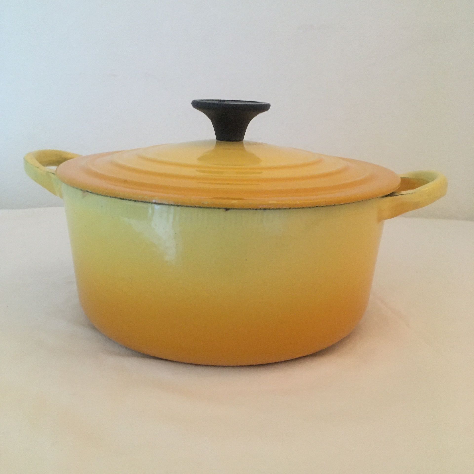 Le Creuset 2 Qt Dutch Oven Soleil, B Lid 18 for Sale in Mountain