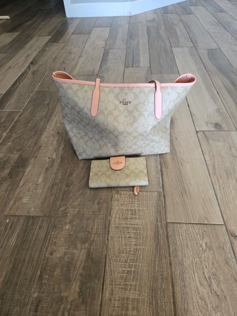 Coach Purse And Wallet