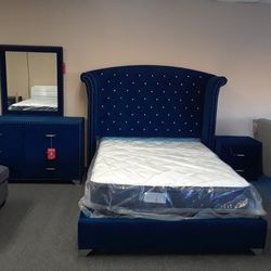 4 Piece Queen Bedroom Set Queen Bed Frame Dresser Mirror And Nightstand