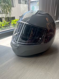 Sedici Motorcycle Helmet - GREAT Condition