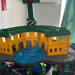 Thomas Superstation 