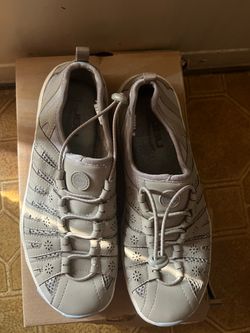 JBU Slip-On Sneakers sized 7.5