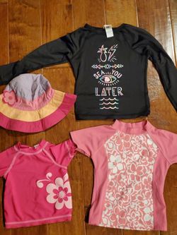 Swimwear bundle over 15+ pieces