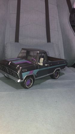 Fortnight truck
