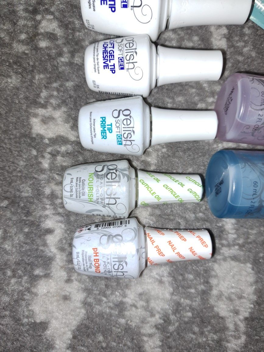 Gelish Soft Gel Nail Kit All Brand New Never Opened Comes With Two Brushes. All For 50$