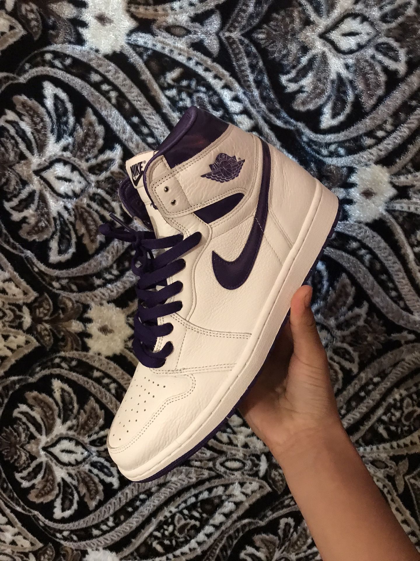 Jordan 1 “Court purple”