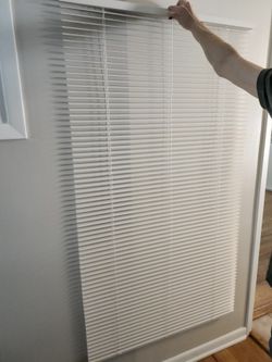 Cordless Mini Blinds 