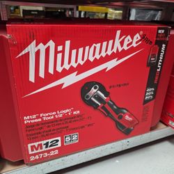 Milwaukee M12 Force Logic Presstool 1/2 To 1kit