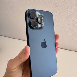 Unlocked Apple iPhone 15 Pro Max 256GB Capacity 