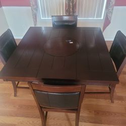 Dining Room Set 