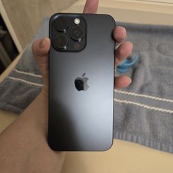 iPhone 15 Pro Max, Black