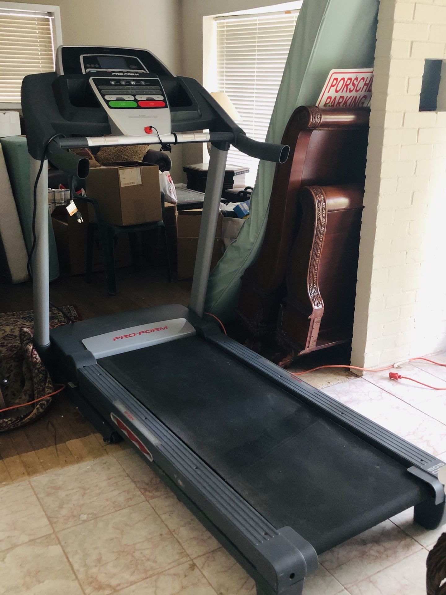 PROFORM Treadmill Gym Sports 525 OBO for Sale in Houston, TX OfferUp
