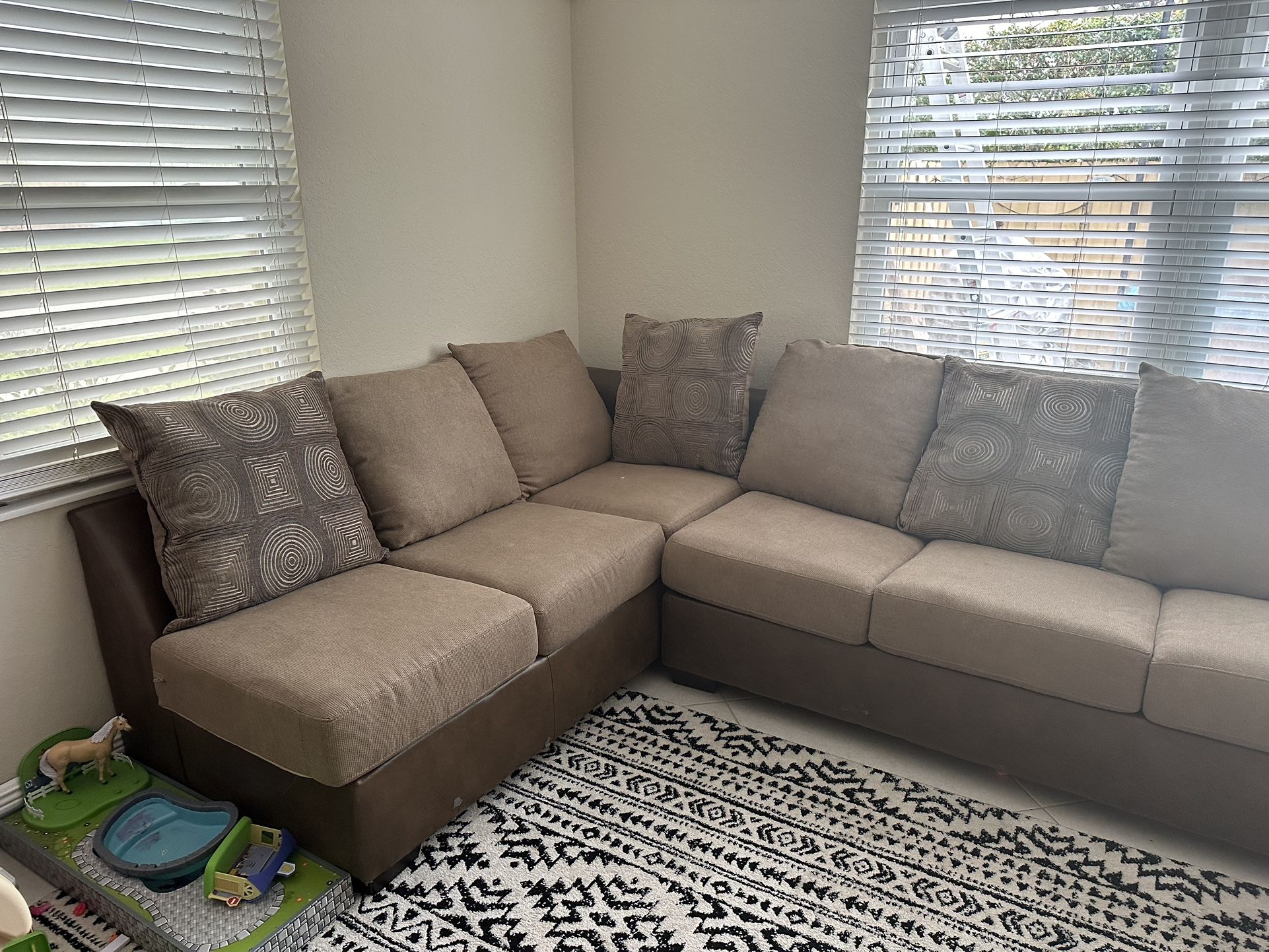Brown Pull Out Couch