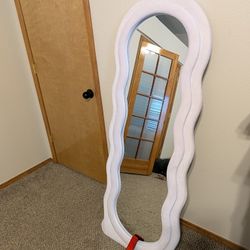 New Full Length Mirorr, 63"x24"