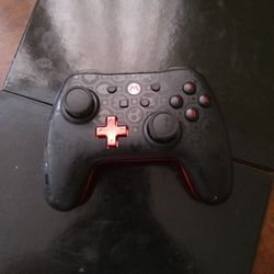 Nintendo Switch Wired Controller (Mario Edition)