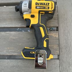New 20v Dewalt Xr Brushless 3 Speed Impact Driver Only