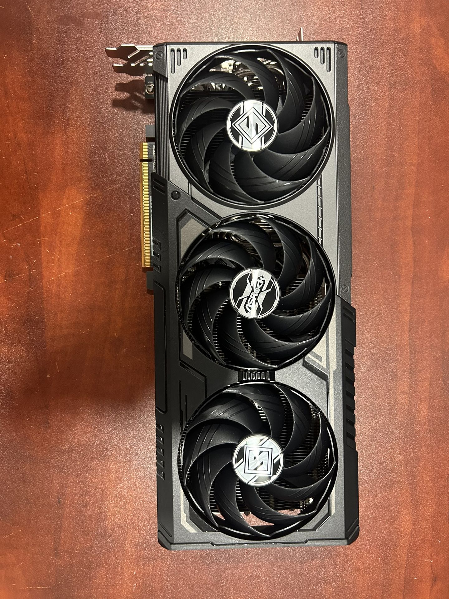 ASRock Steel Legend 9070XT