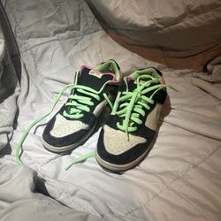 Nike SB Dunk low Poison