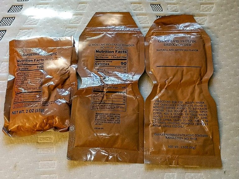 "MRE Marine" [lemon lime & chocolate powder]+ (Cranberries Snack)