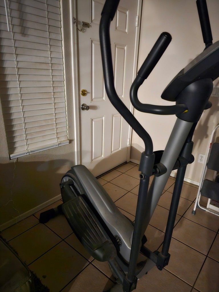 Ellipticals machines & crosstrainers