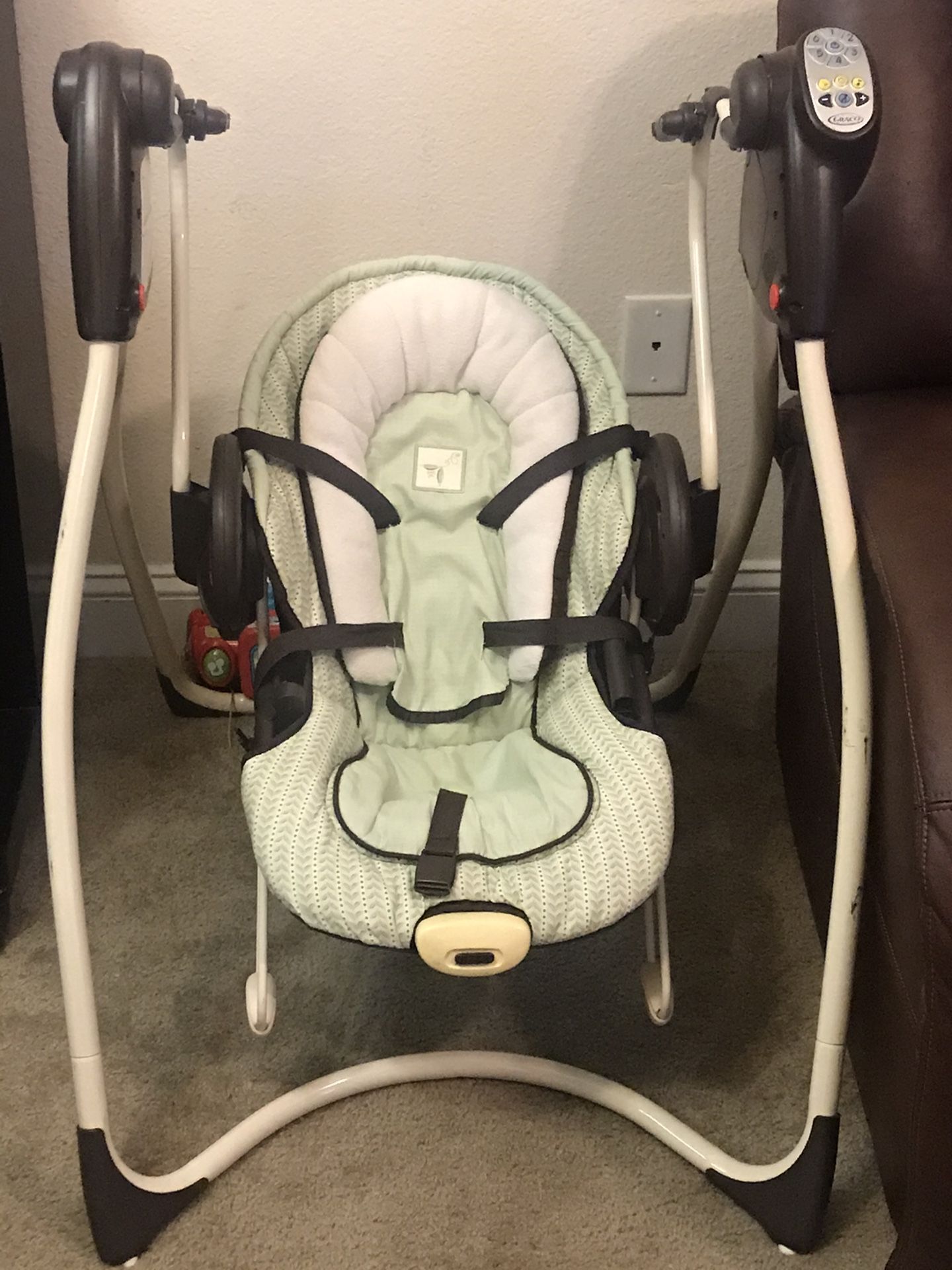 Graco Baby Swing and Bouncer Duo