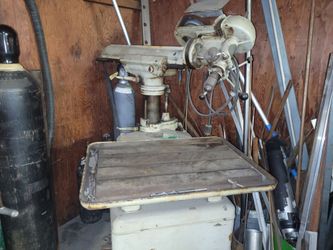 Radial arm drill