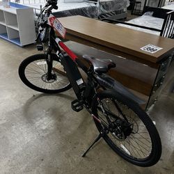 BRAND NEW VIVÍ Electric Bike (Reg. $960).  ASSEMBLED FREE!