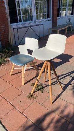 White Wooden Modern Chairs