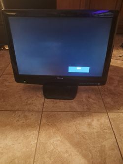 TOSHIBA  LCD TV