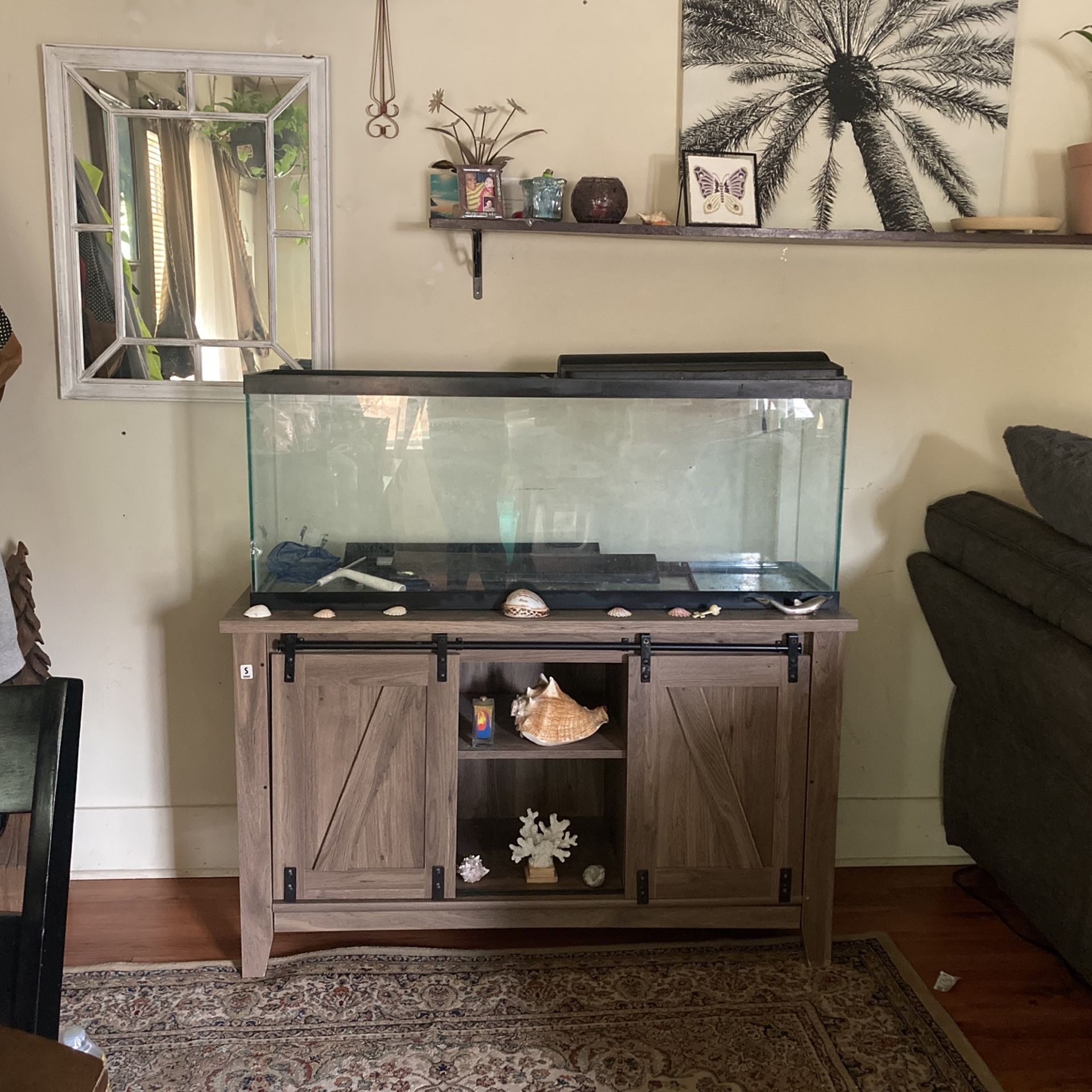 75 Gallon Fish Tank & Stand 2 LED Lights Included for Sale in Long