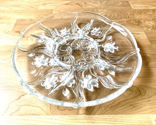 Crystal sectional platter