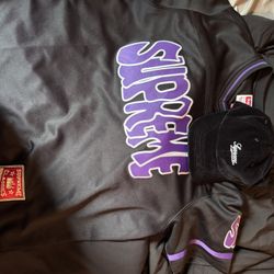 SUPREME Jersey & Supreme Hat 