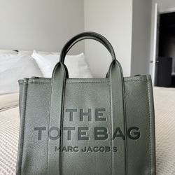 The Tote Bag - Medium