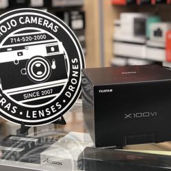 Fujifilm X100vi Digital Camera Silver