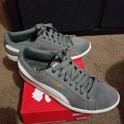 Women Puma Vikky Suede Grey