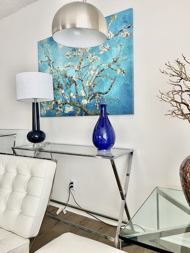 Console table LIKE NEW