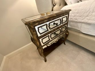 Pair Of Hooker Furniture Sanctuary Mirrored Nightstands