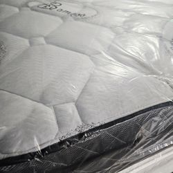 ORTHOPEDIC  !!! QUEEN SET $199 __ MATTRESS AND BOX SPRING 