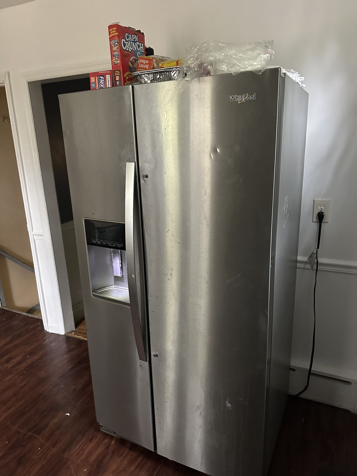 Whirlpool Refrigerator 