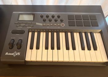 M-Audio Axiom 25 MIDI Keyboard Controller