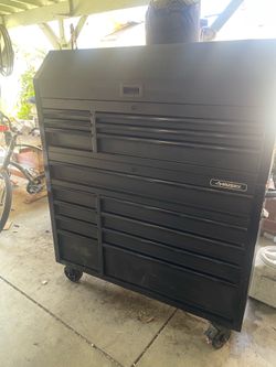 52” Husky Tool Box