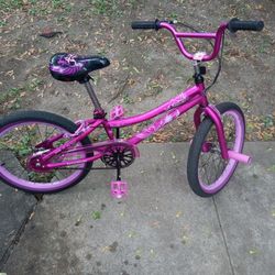 Girls Bike 🚲 20 Inch  Purple 🟣💜
