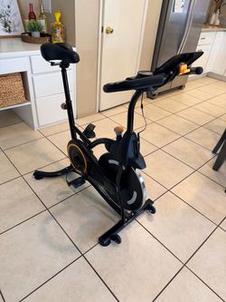 Open Box / Brand New spinning bike