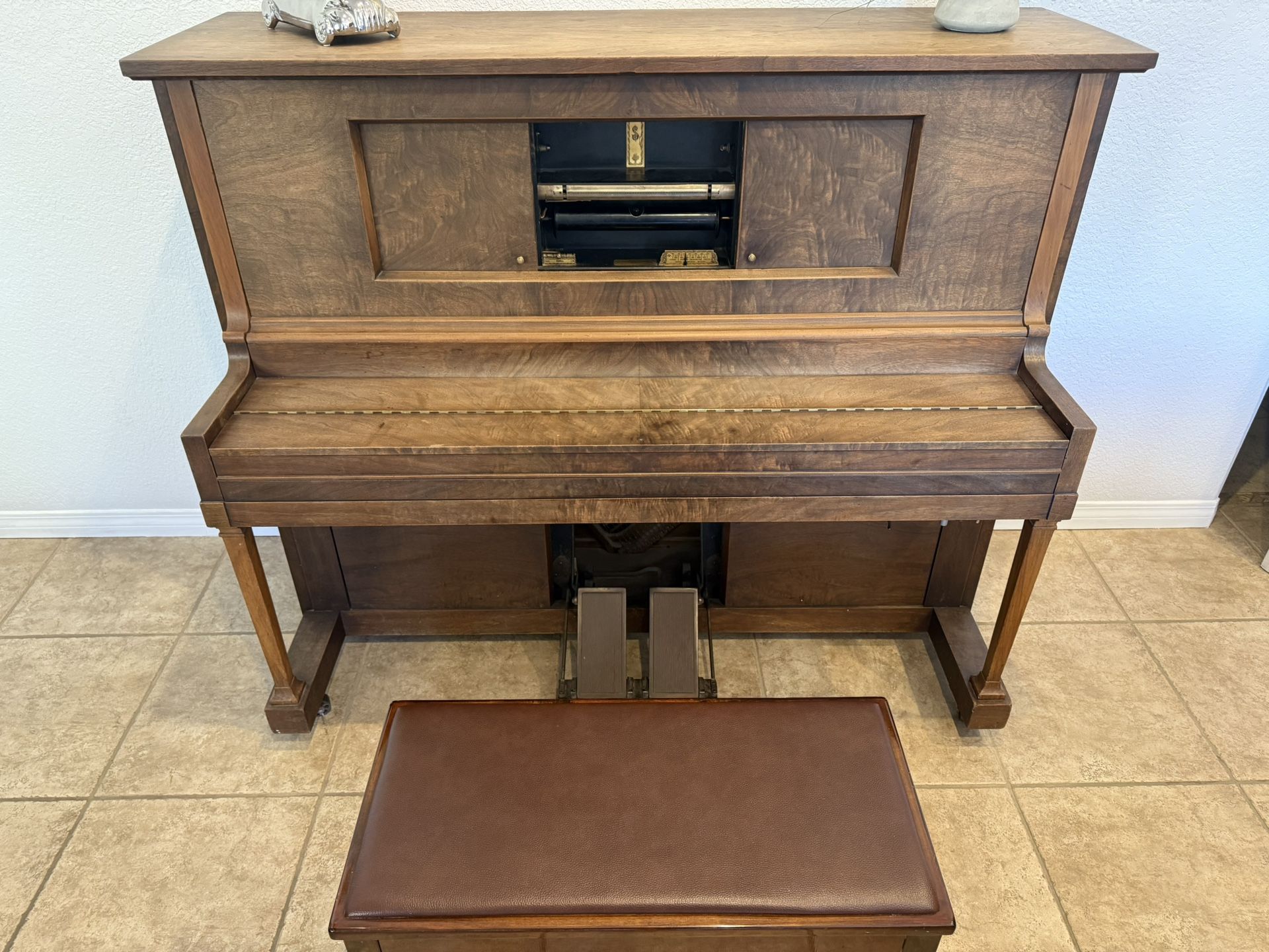Free Antique Player Piano