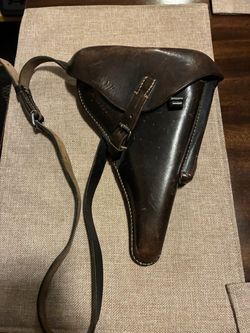 1939 German holster with strap and break