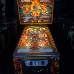 Wizard! Pinball Machine. 