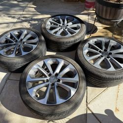 Honda Accord 225/45R18